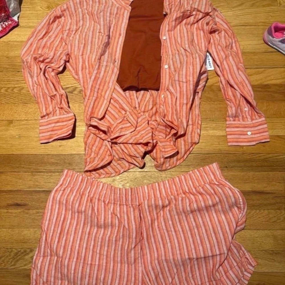 Old navy linen set - striped, new